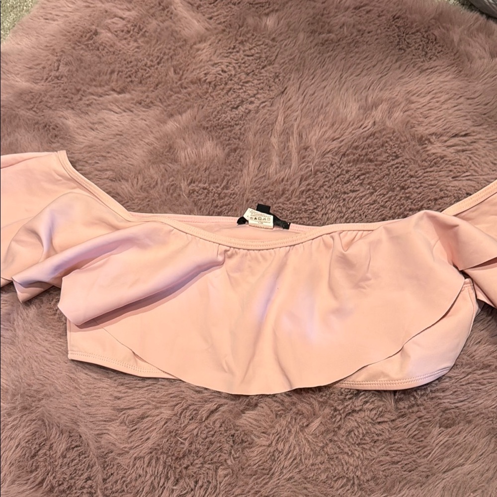 Missguided Pink Ruffle Bikini Set - Picture 2 of 3